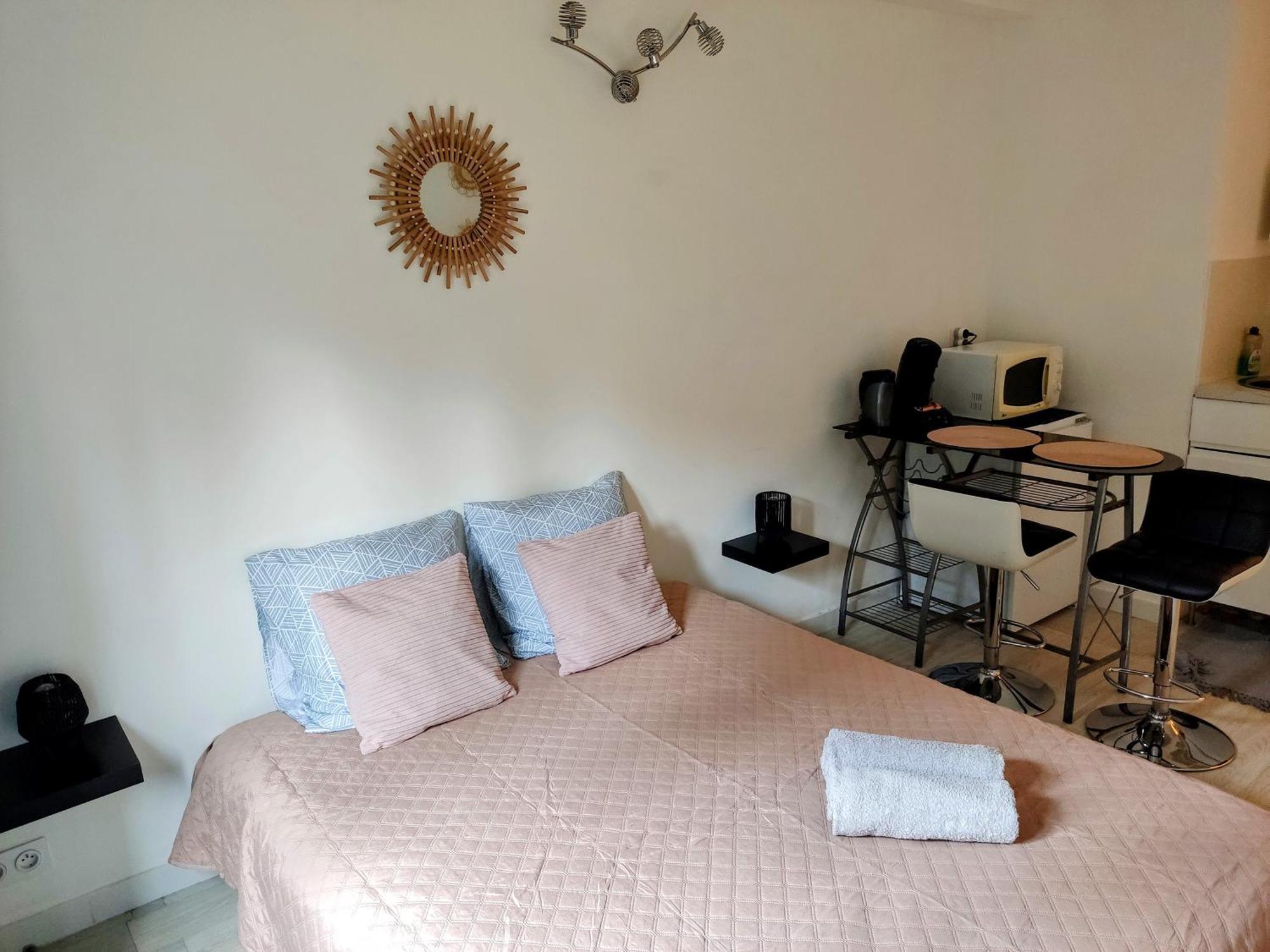 Provencal-Style Apartment Aix-en-Provence Ngoại thất bức ảnh